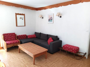 Appartement 4 pièces avec balcon, parking et local ski à Puy-Saint-Vincent - FR-1-504-30